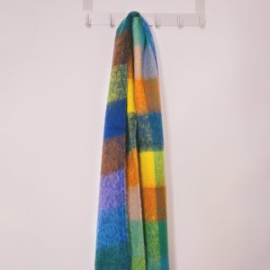 Avril-Rainbow-1-Square