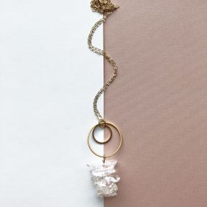 Crystal_Chip_Necklace6-compressor-325-1644713494