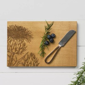 jssocbkt_thistle_cheese_board_and_knife_set_1_jpg-5311-1644895792